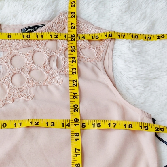 2 X $13 NWT LOVE STITCH PINK BLOUSE TOP EMBELLISHED - Picture 6 of 8